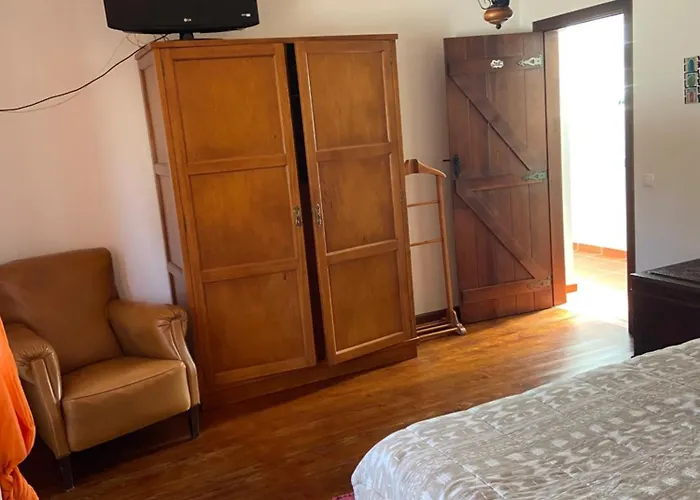 Casa Do Cabeco مزرعة للإقامة Benedita