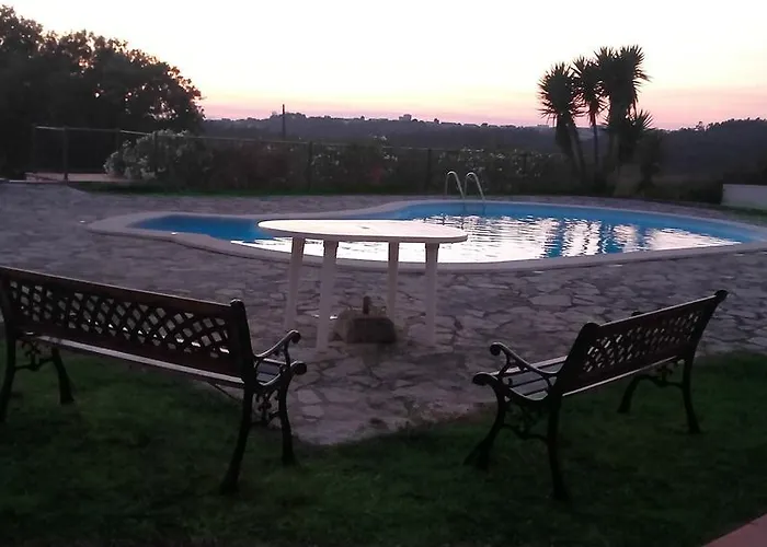 مزرعة للإقامة Casa Do Cabeco Benedita